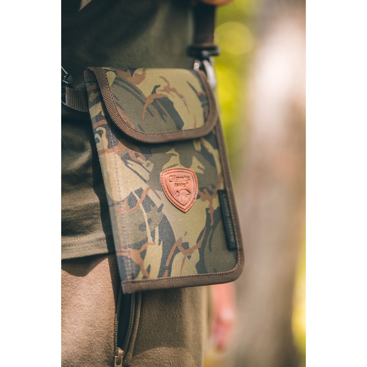 Giants fishing Pouzdro na doklady a telefon Security Pouch - Image 5