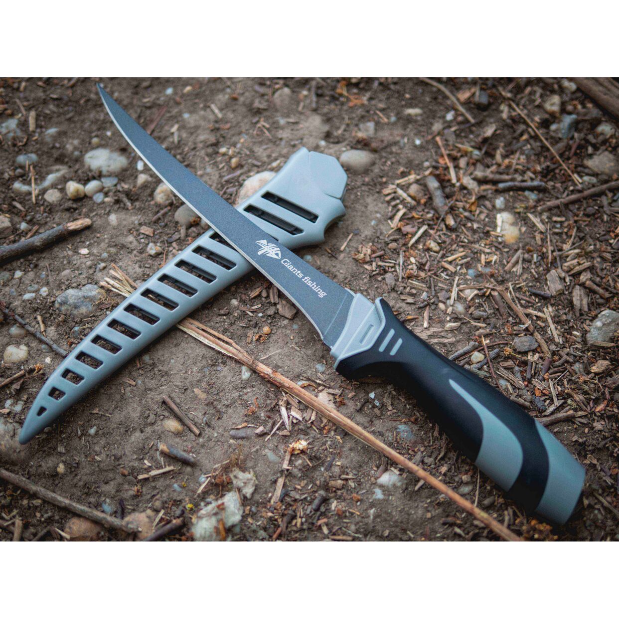 Giants fishing Filetovací nůž 7 Fillet knife with sharpener ( Easy clean sheath ) - Image 5