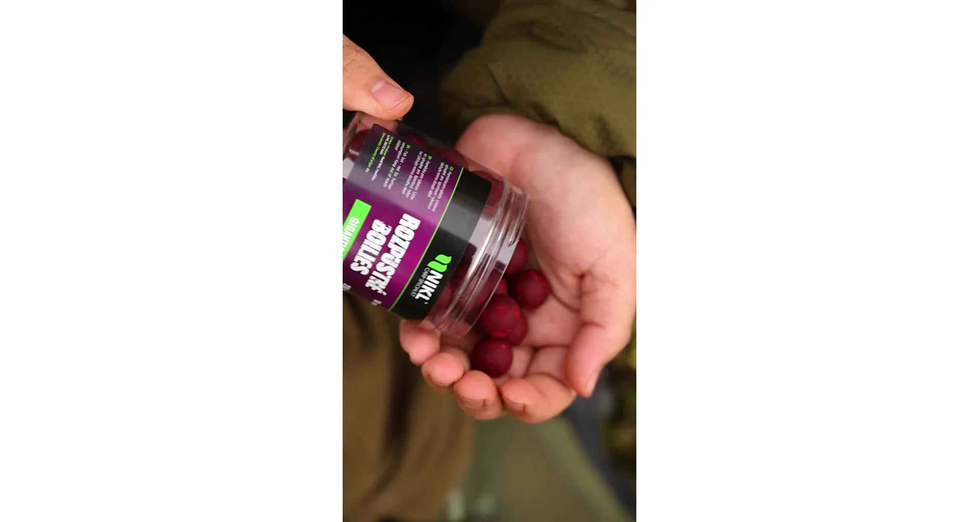 Nikl Rozpustné boilies Gigantica 250ml - MojeRybárstvo.sk Nikl Rozpustné boilies Gigantica 250ml – Obrázok 3