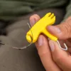 Giants fishing Dotahovač uzlů a stahovač šňůrek Multi Tool 3in1 Knot Puller and Line Stripper – Obrázok 9