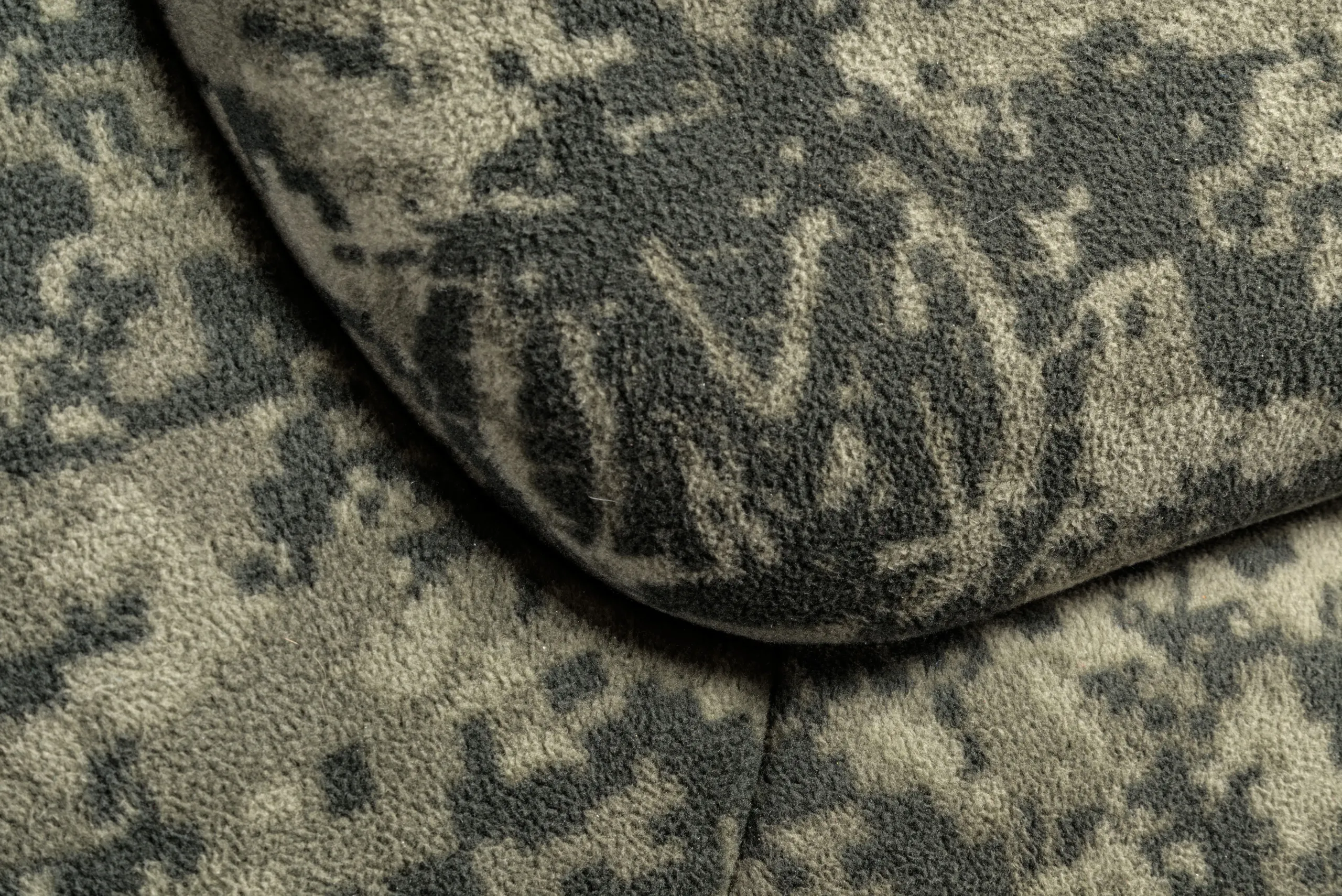 Pohovkové polohovací křeslo CamoCODE - MojeRybárstvo.sk Pohovkové polohovací křeslo CamoCODE – Obrázok 5